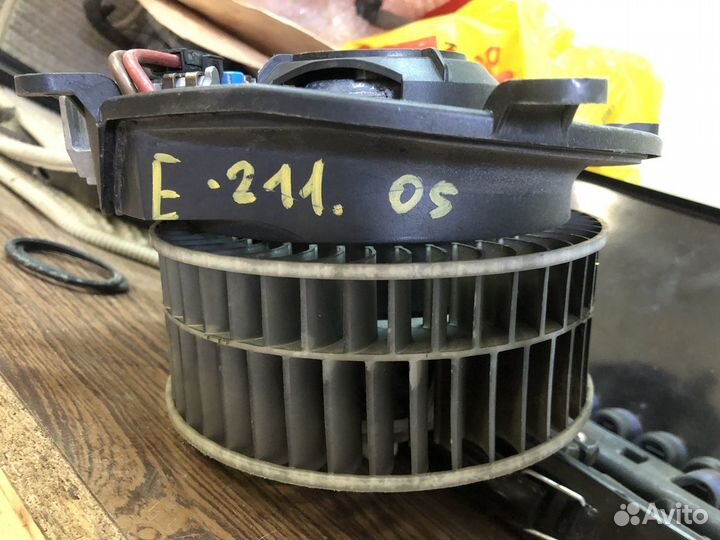 Вентилятор печки Mercedes W211