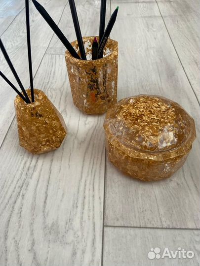 Шкатулка для украшений,стакан и аромоваза