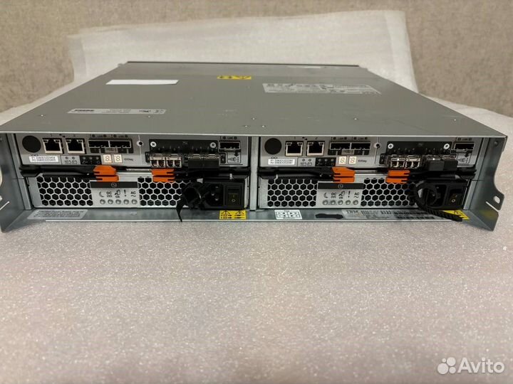 Схд IBM System Storage DS3524 (1746-C4A)