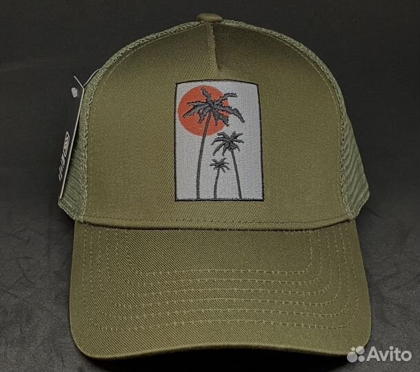 Бейсболка с сеткой