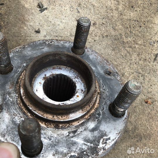 Ступица передняя kia rio 3 без подшипника