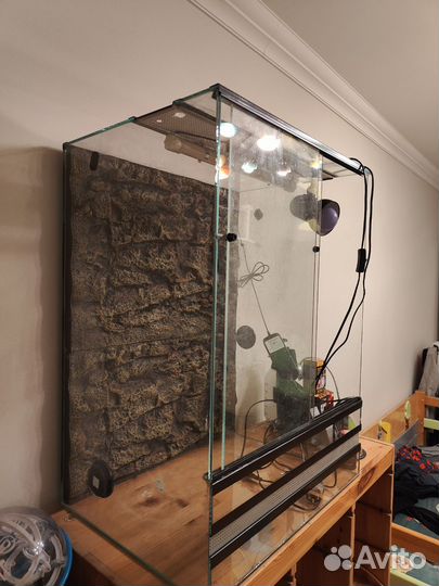 Террариум для хамелеона