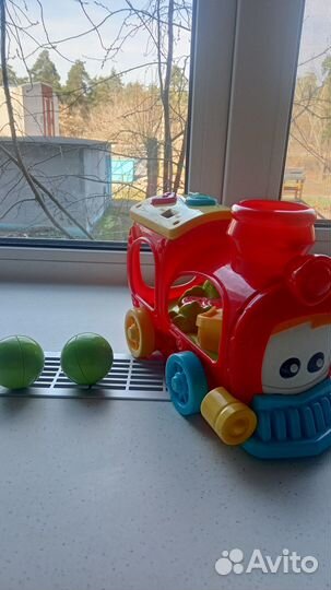 Интерактивная игрушка -паровозик