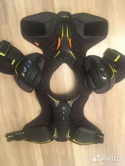 Нагрудник ccm 9080 sr