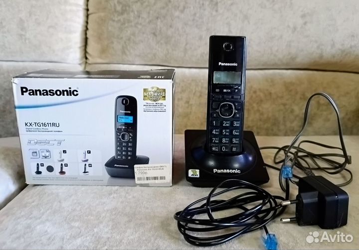 Телефон Panasonic KX-TG1611RU