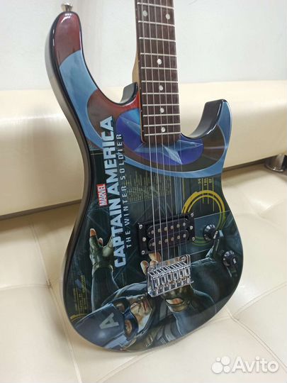 Peavey Limited Marvel Rockmaster Captain America