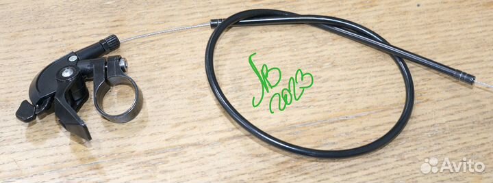 Манетка блокировки хода вилки