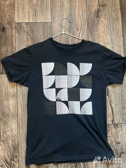 Футболка мужская Quiksilver