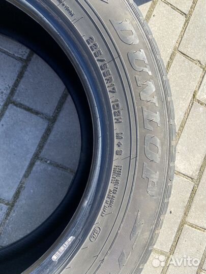 Dunlop Grandtrek ST30 225/65 R17 102M