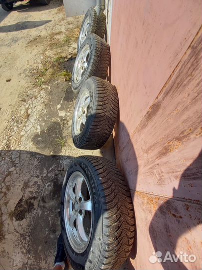 Зимняя резина с дисками r16