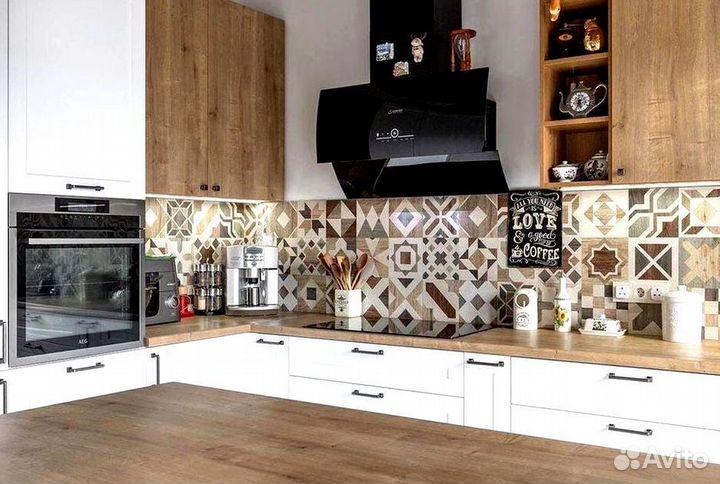 Угловая кухня с островом.Кухонный гарнитур на зака