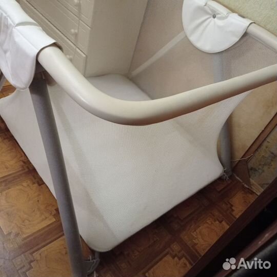 Манеж детский складной