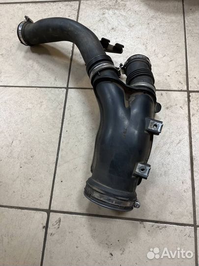 Патрубок воздушного фильтра BMW E71 N54