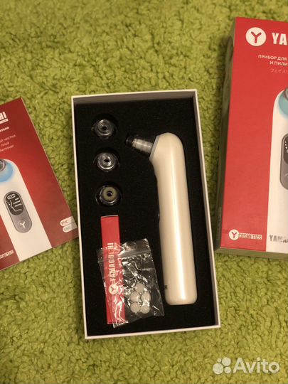 Прибор для вакуумной чистки и пилинга кожи лица