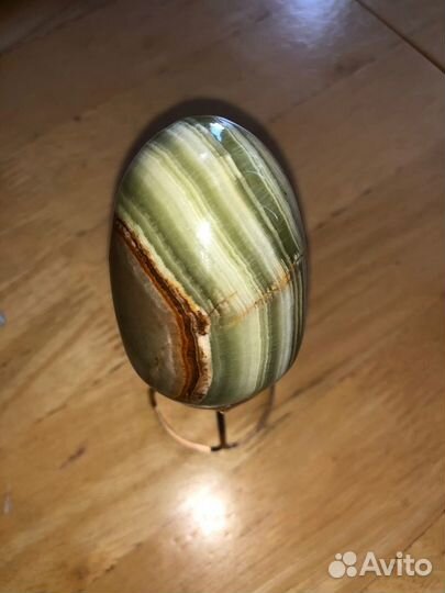 Яйцо из оникса мраморного. Частная коллекция
