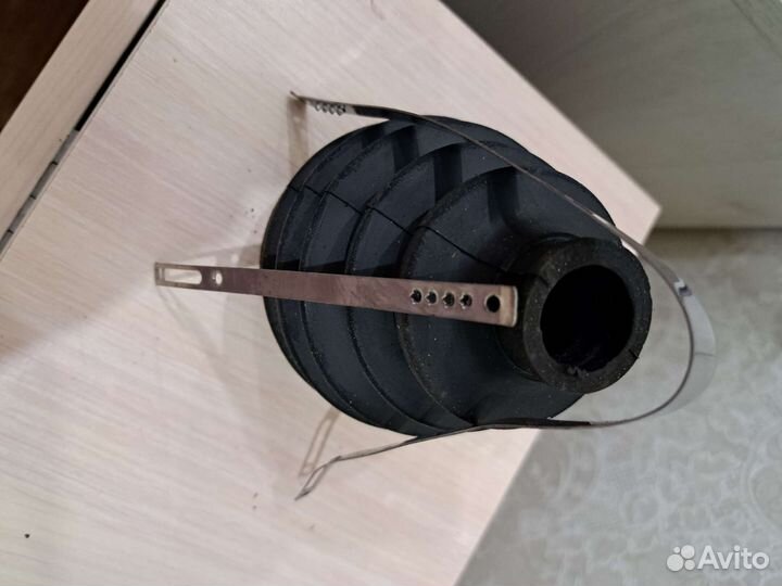 Пыльник шруса на hyundai accent