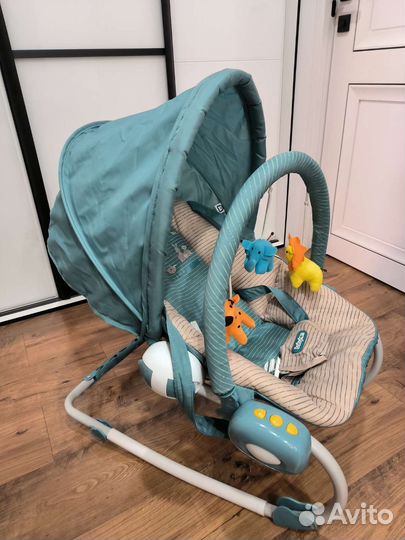 Шезлонг для новорожденных бу
