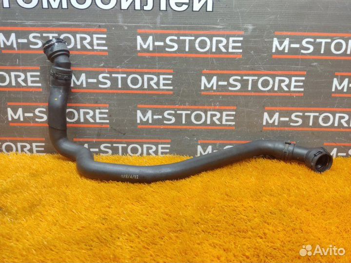 Патрубок радиатора нижний Volkswagen Passat B6 BVY