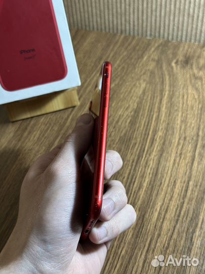 iPhone 8, 64 ГБ