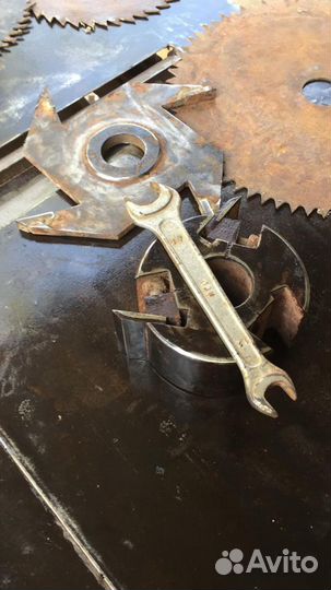 Деревообрабатывающий станок