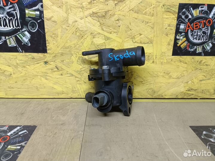 Корпус термостата Skoda Fabia 1 6Y 1.4 2002