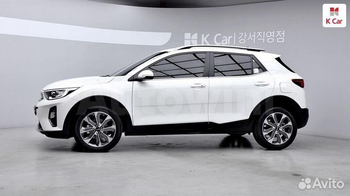 Kia Stonic 1.4 AT, 2021, 26 000 км