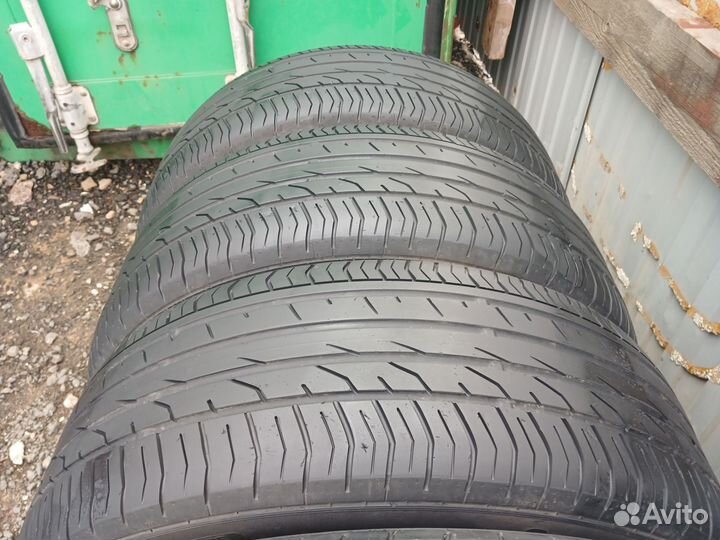 Continental ContiPremiumContact 2 215/55 R18