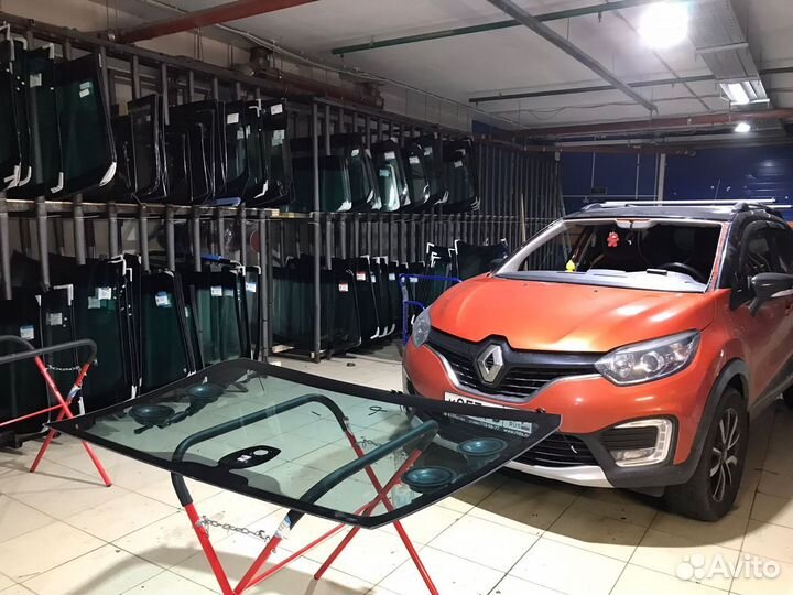 Лобовое стекло Рено Каптюр