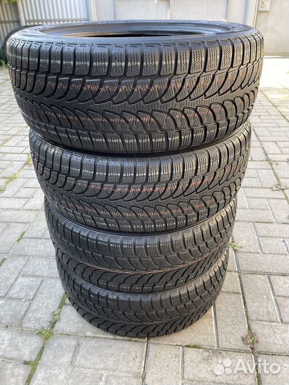 Bridgestone Blizzak LM-80 Evo 225/55 R18