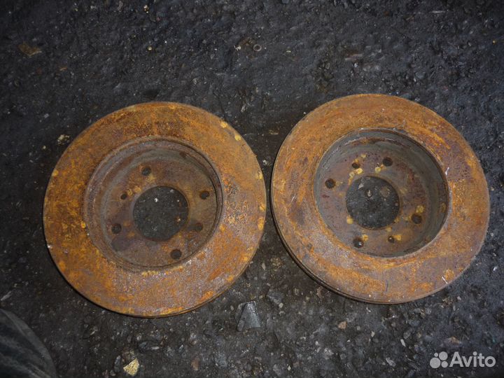 Тормозные диски Ниссан Альмера Н16