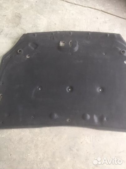 Утеплитель капота Ваз Приора