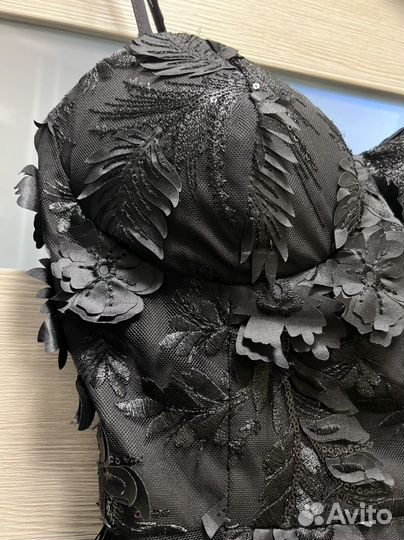 Платье-футляр вечернее Marchelas