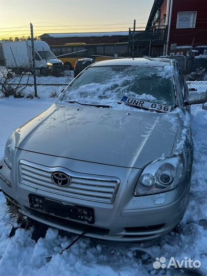 Фара дефекткреплениялампы Toyota Avensis T25 (2003