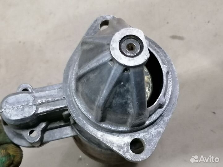 Стартер без втягивающего Москвич 2141