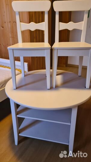 Детский стол и 2 стула Leksvik IKEA. почти не испо