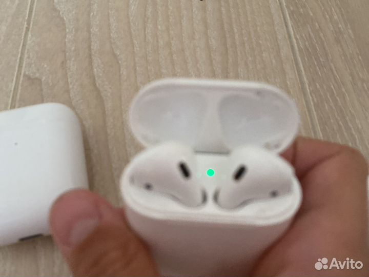 Airpods 1,2