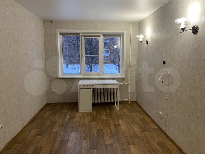 2-к. квартира, 50 м², 2/5 эт.