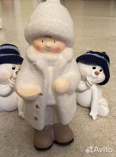 Новогодние статуэтки