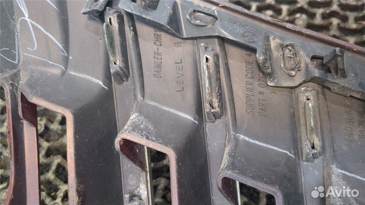 Решетка радиатора Chrysler PT Cruiser, 2006