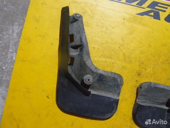 Пара задних брызговиков для Ford Focus 3 2014г