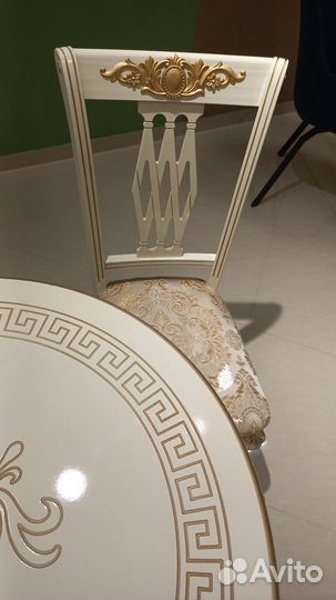 Столовая группа Версачи