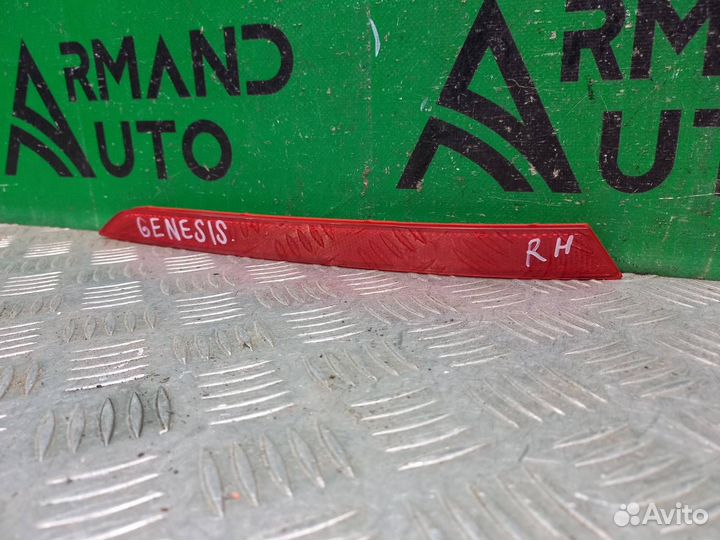 Отражатель задний правый Genesis G80 2 2020-Нв