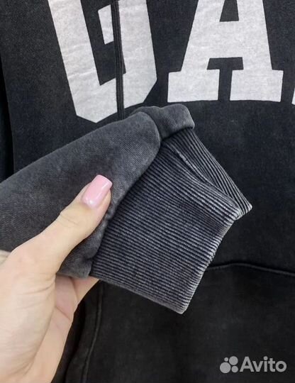 Толстовка мужская GAP