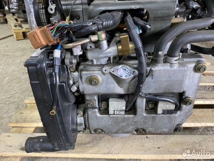 Двигатель Subaru Forester SG5 EJ205 2003