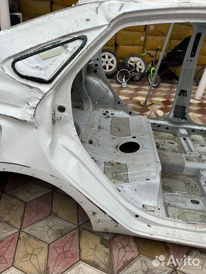 Веста Cross Клыло, арка, лонжерон