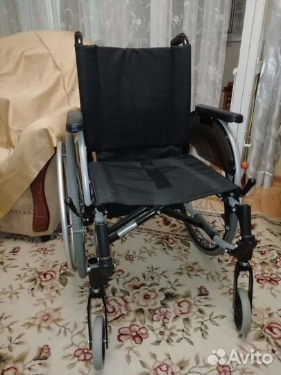 Кресло инвалидное