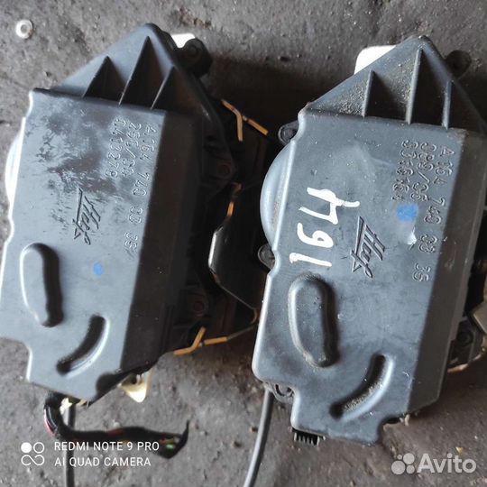 Замок крышки багажника Mercedes Ml-Class W164