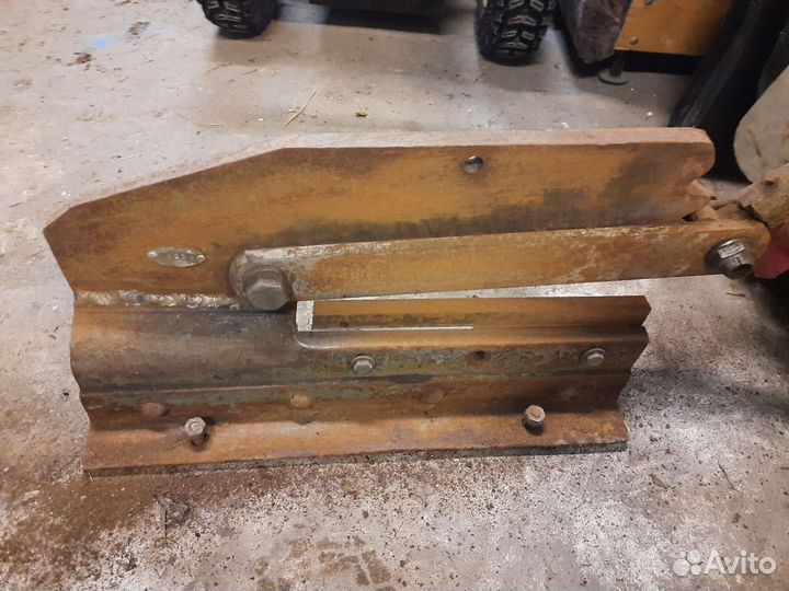 Ножницы по металлу