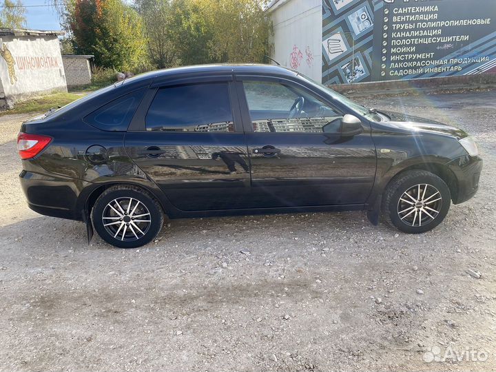 LADA Granta 1.6 МТ, 2015, 91 500 км