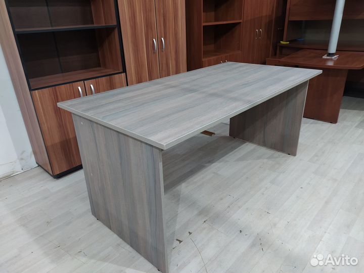 Офисная мебель серии Лидер (вяз). Новый